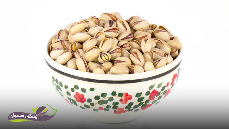 خرید پسته احمد آقایی